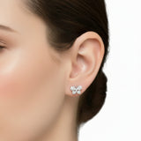 Arete de Plata con Forma de Mariposa y Circonia