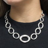 Collar Oval de Plata Lisa