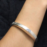 Brazalete de Plata "O"