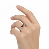 Anillo de Plata con Circonia Ovalo Rojo / 5