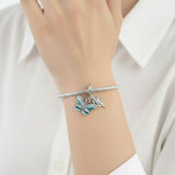 Charm de Mariposa con Flor Rosa
