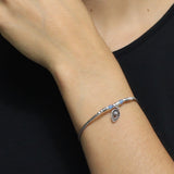 Pulsera Rigida de Plata con Dije