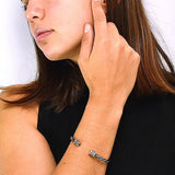 Brazalete Oxidado Torcido De Plata