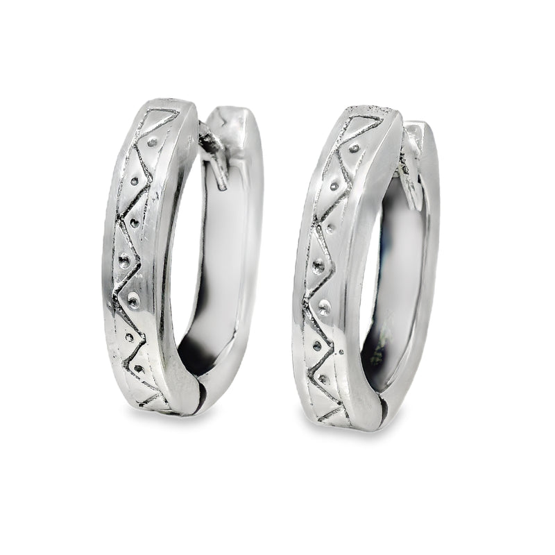 Arete Ovalo Bali de Plata Lisa