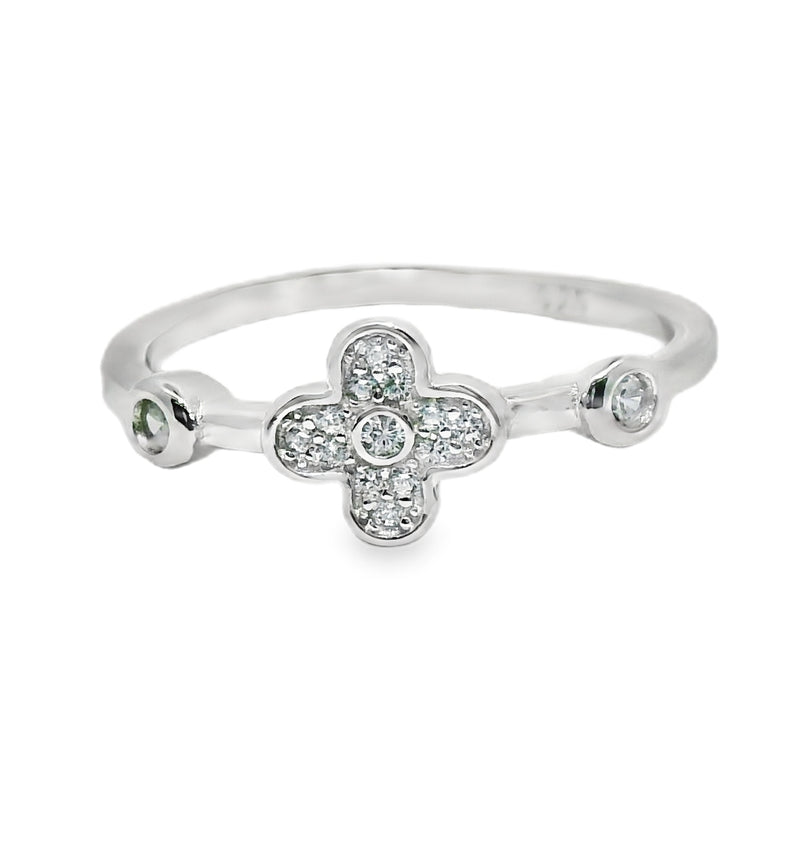 Anillo Trebol Circonia