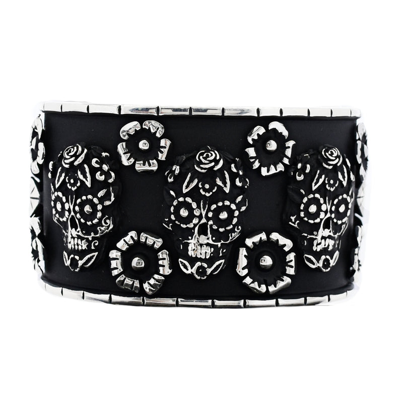 Brazalete Con Tres Calavera