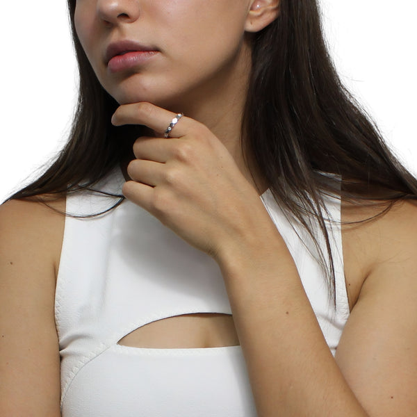 Anillo Hexágono con Circonia