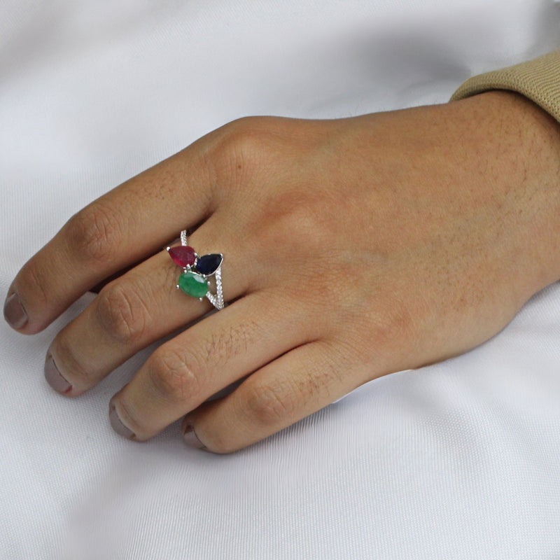Anillo Tres Piedras Preciosas con Circonia 6