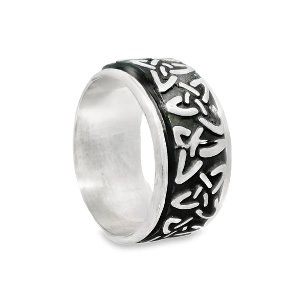 Anillo Triqueta 8