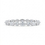 Anillo Eternity Aurelia de Diamantes Corte Marquesa y Redondo 0.92ct, Oro 10K