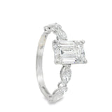 Anillo Octavia Solitario de Diamantes Lab Corte Esmeralda 1.99ct, Oro 14K